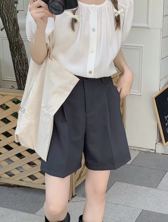 B19B64D1-F535-4436-92C9-1B2797CEB4EC