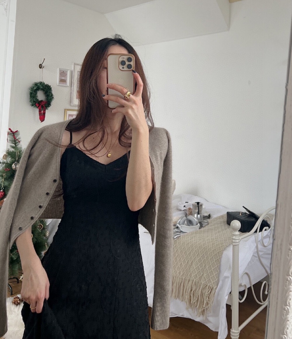 FCE5FA81-5FB4-45FF-9EC8-E578B27DCFFC