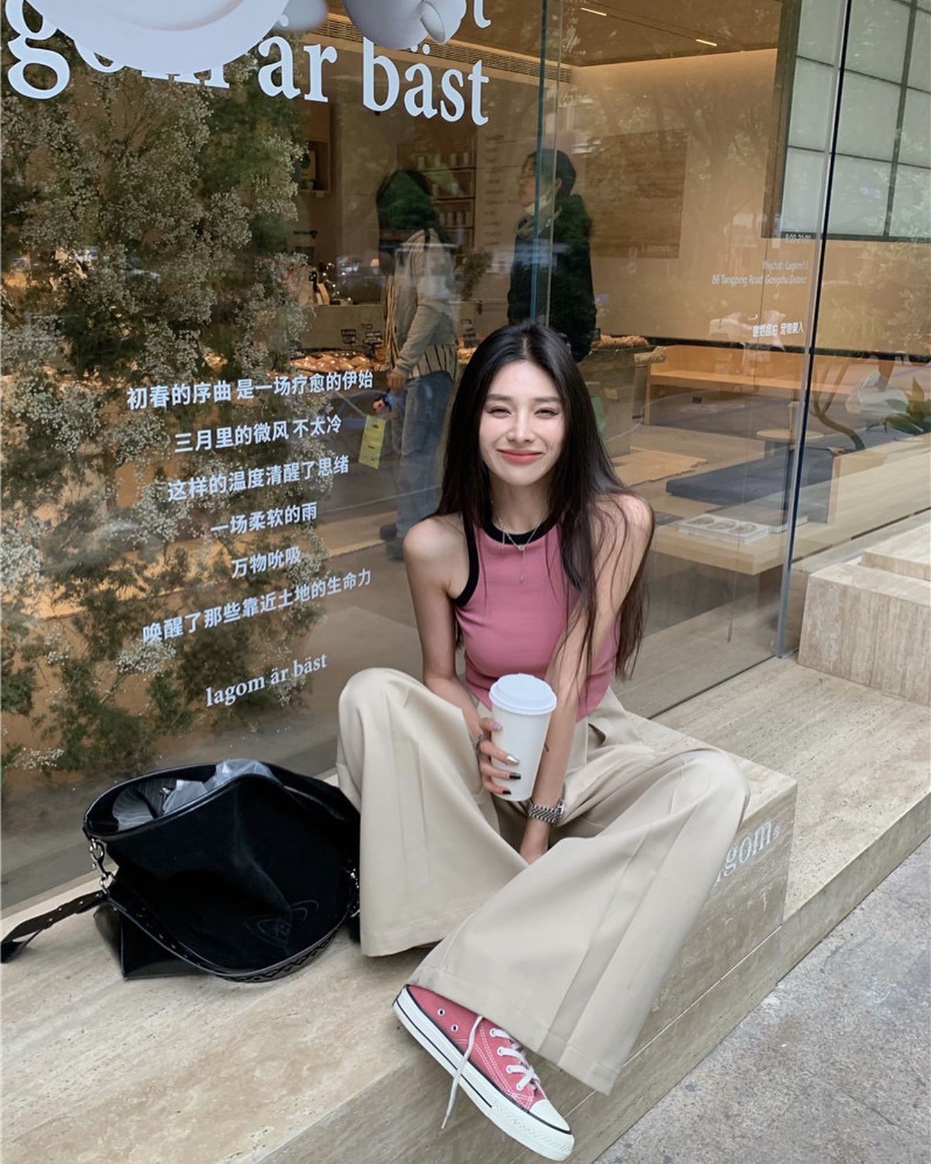 64CF730B-AE6D-43A1-A84E-36E8C8E96D43