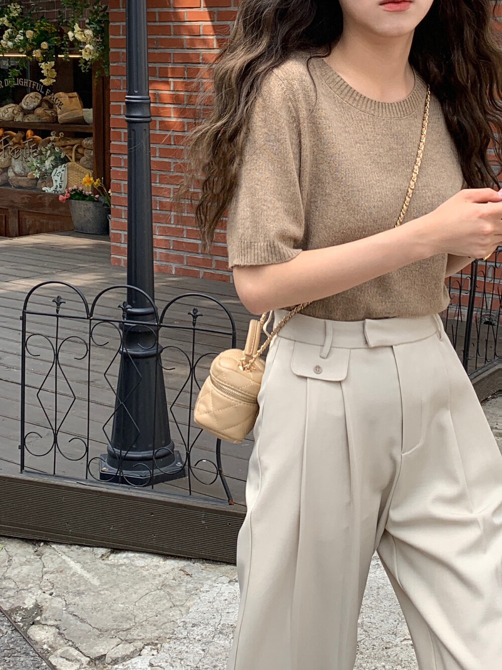 3B7FC6BA-56F8-4858-A23B-76AC5ACB95D6