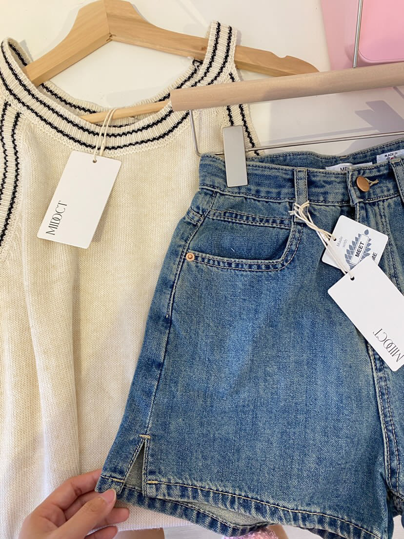 0590B7F2-6D49-4D19-94D3-1077BA398BDA