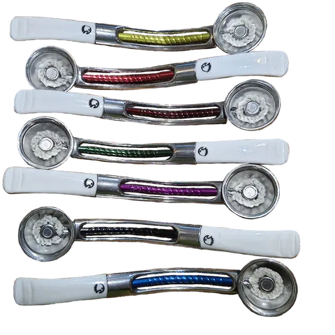falcon_bent_white_all.png