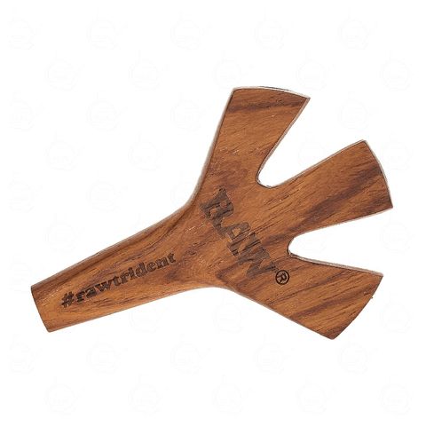 raw wooden holder trident-1.jpg