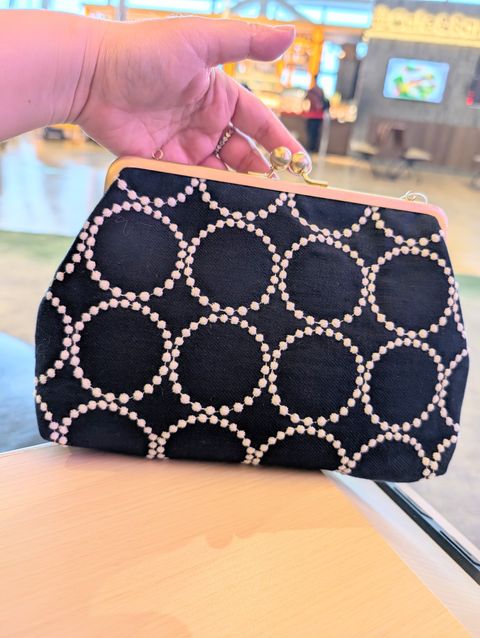 PXL_20260420_063702982