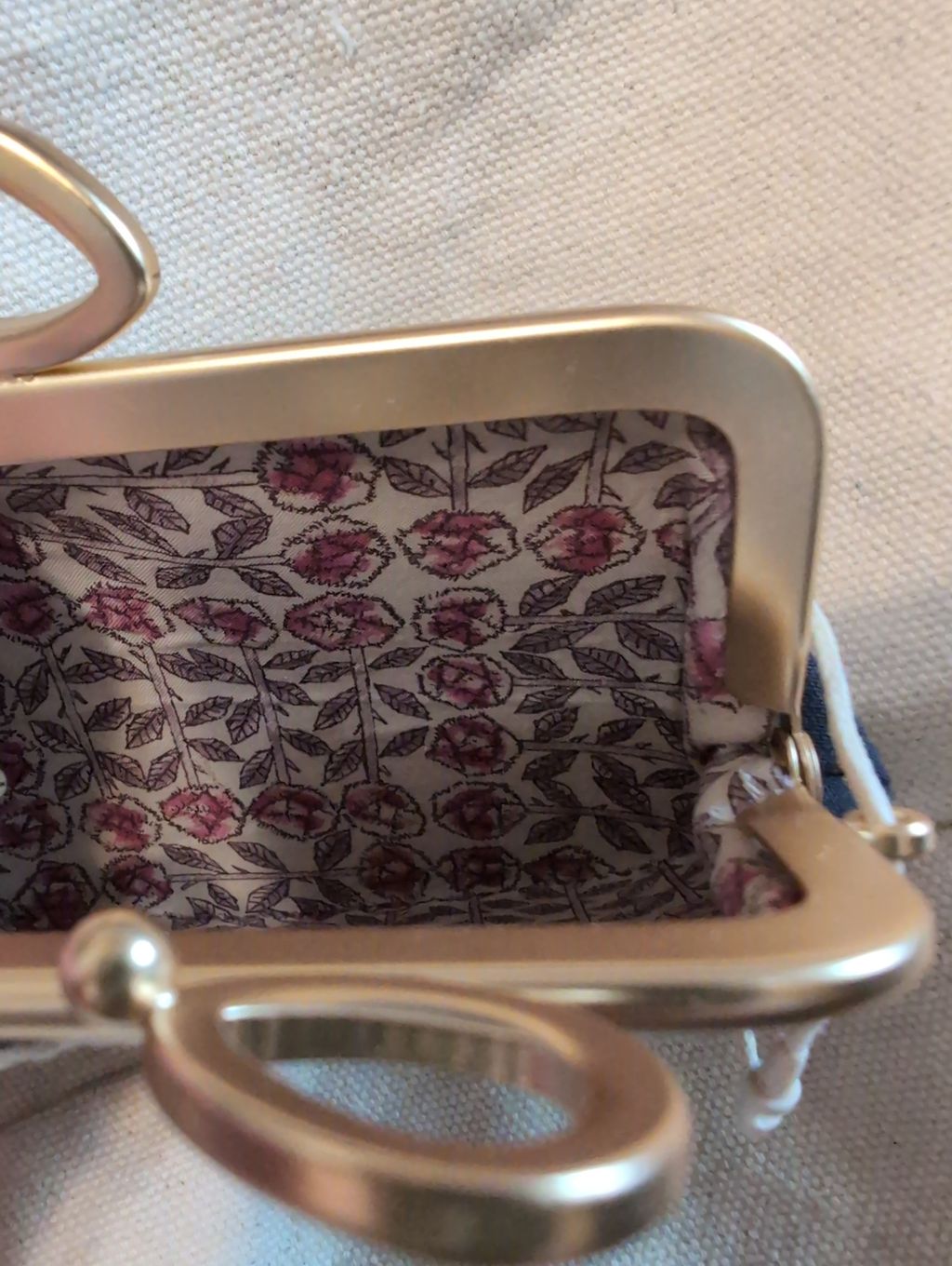 3f91f757-f48a-4ba7-a62e-9175dd8021d97269241070944252577