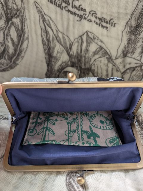 PXL_20251211_023142588