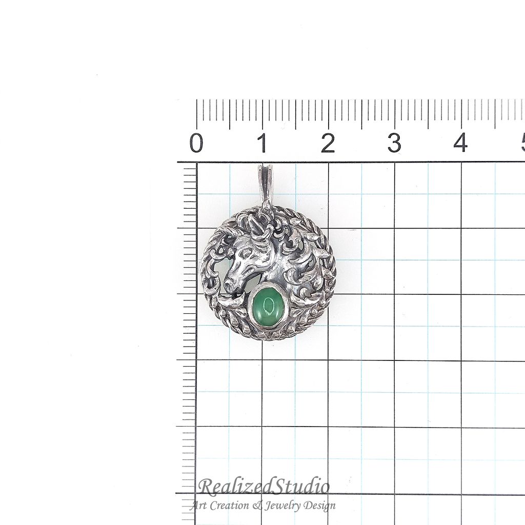 P26100J01 unicorn horse amulet pendant 20mm jadeite green rzsk 005