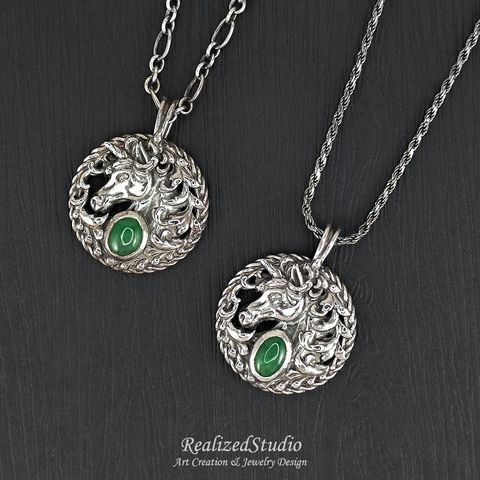 P26100J01 unicorn horse amulet pendant 20mm jadeite green rzsk 002