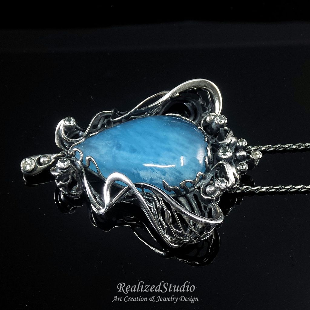 HP21507 Undine aquamarine brooch 005