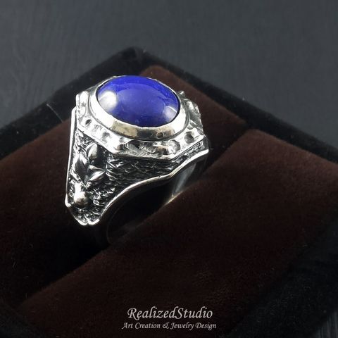 R20303 petragharti oval lapis cab ring 002