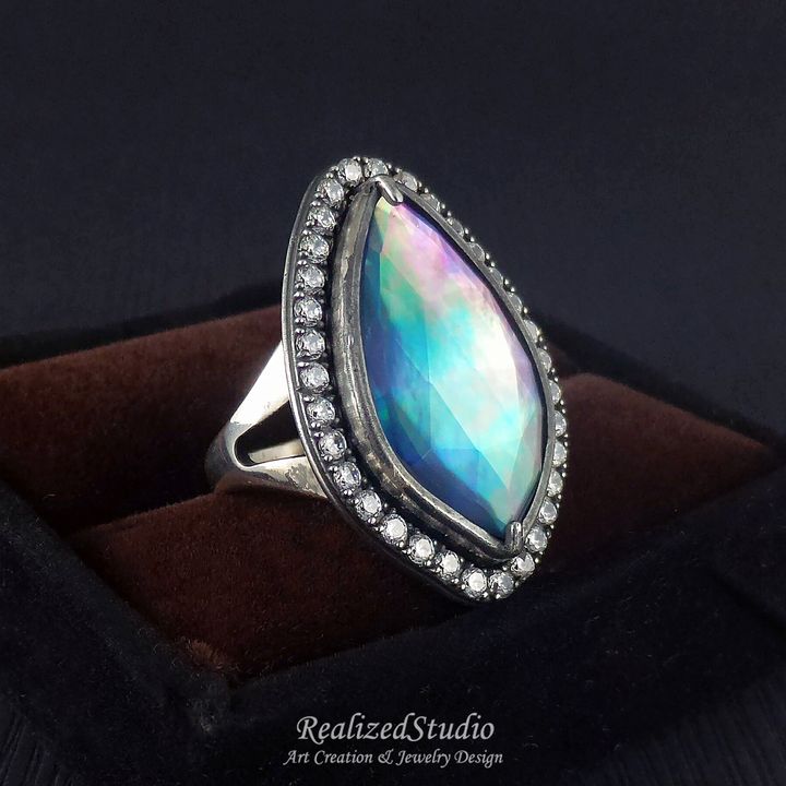 R19420 mother-of-pearl-ring 004