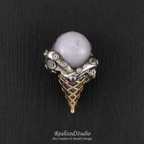 HP23725n45 002 lavender purple jadeite brooch ice cream cone design