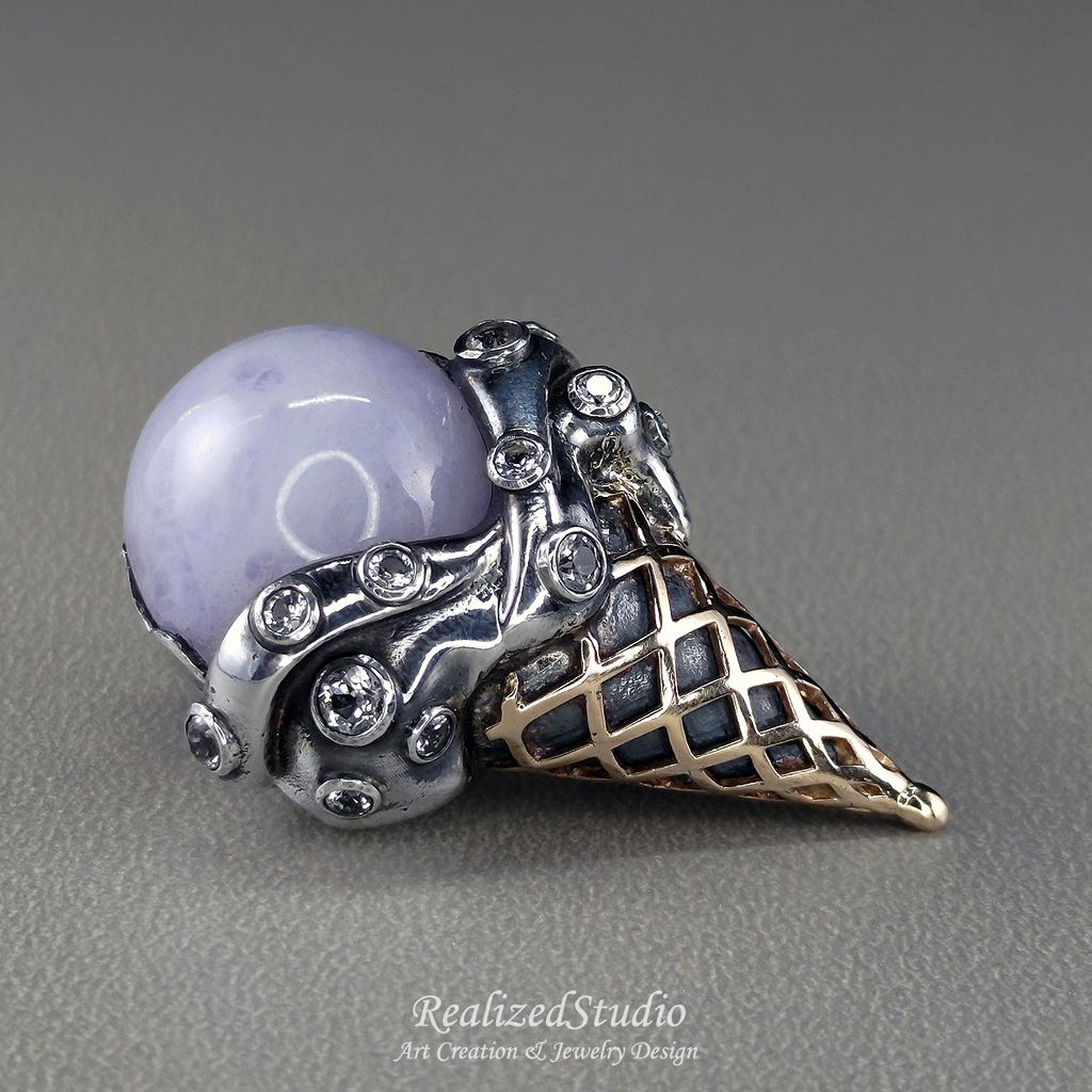 HP23725n45 010 lavender purple jadeite brooch ice cream cone design