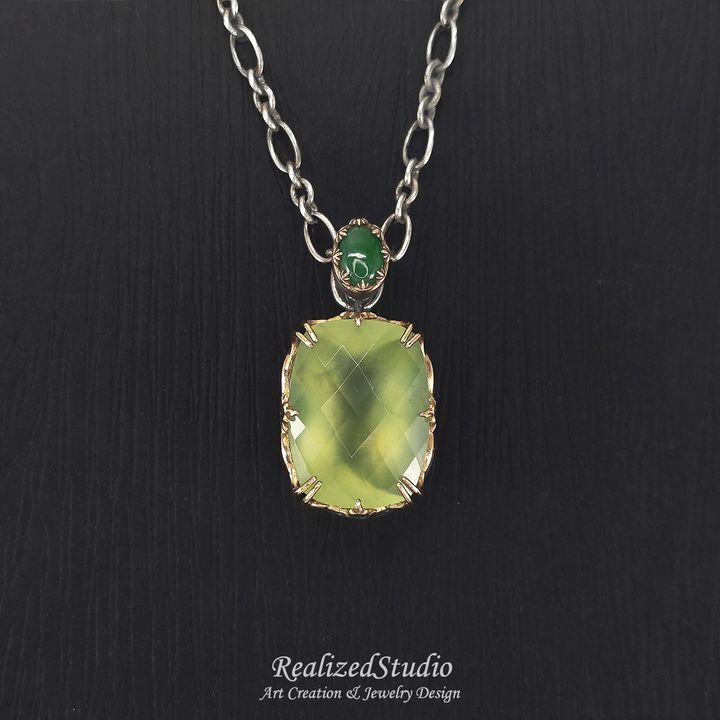 P23W09n300 Tulle royal chess cut prehnite pendant 010 RealizedStudio Jewelry