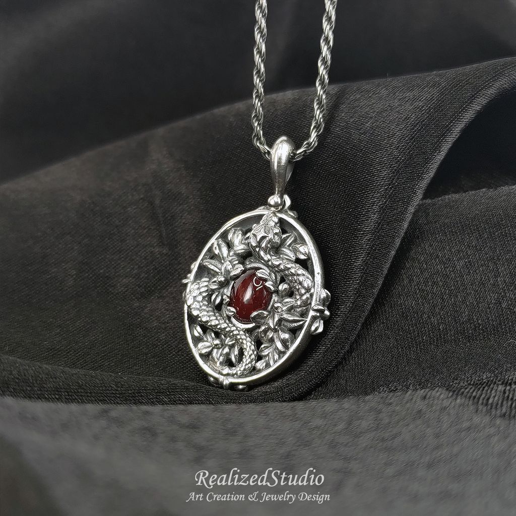 P25101n16 snake garden pendant garnet red rzsk 006