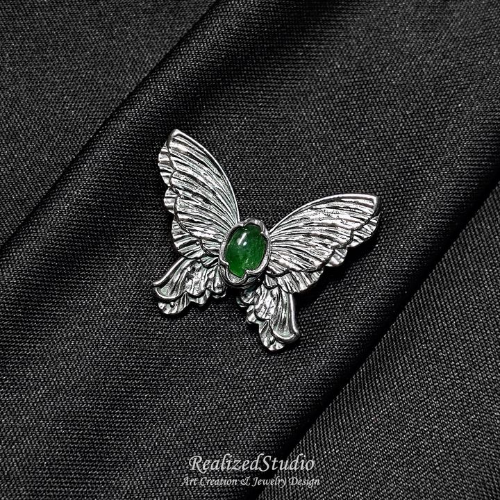 HP25908n140 jadeite_green_jade_butterfly_pin_silver_RealizedStduio 009