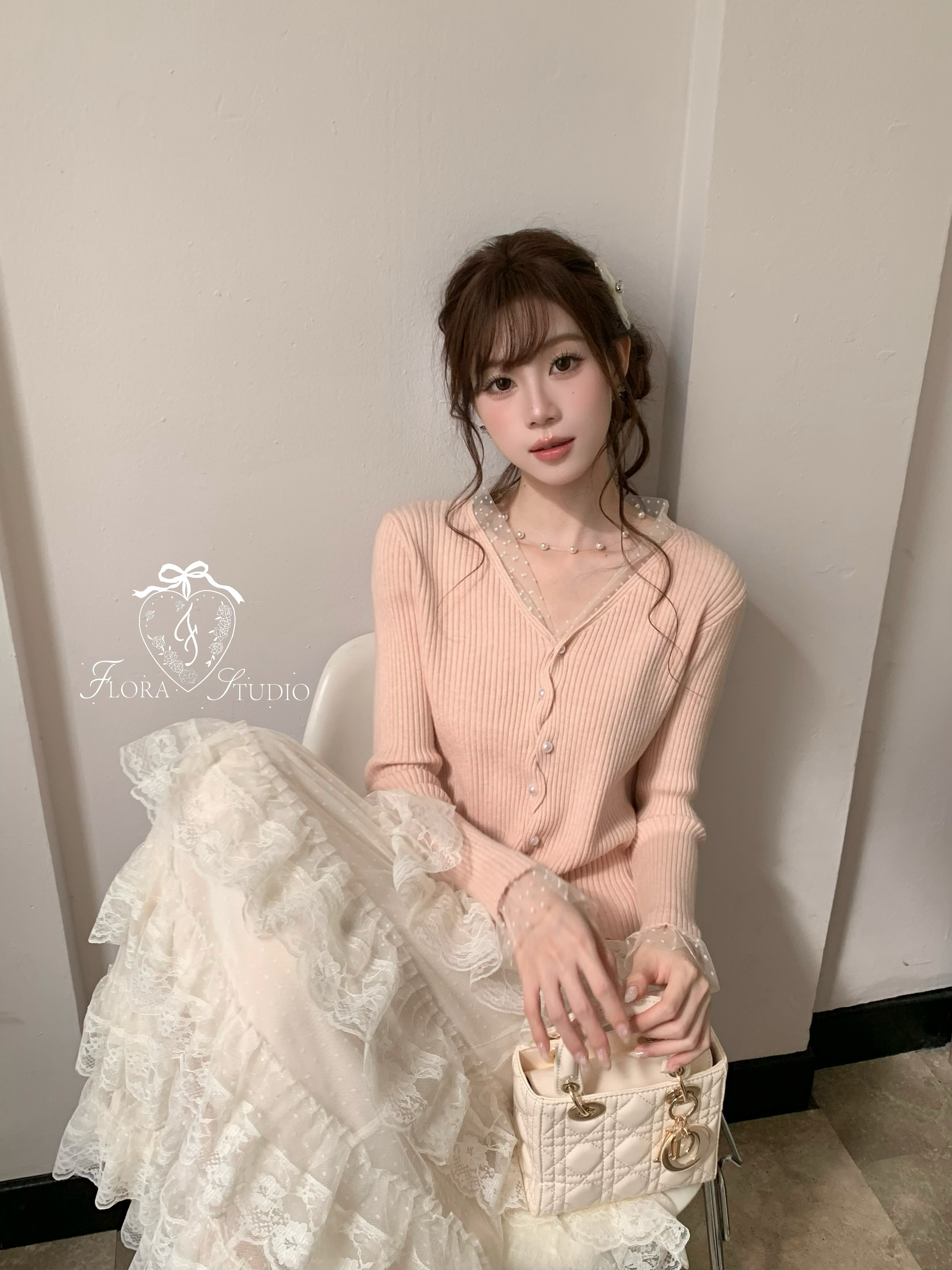 𝑩𝒆 𝒚𝒐𝒖𝒓 𝒐𝒘𝒏 𝒑𝒓𝒊𝒏𝒄𝒆𝒔𝒔. | Flora Studio