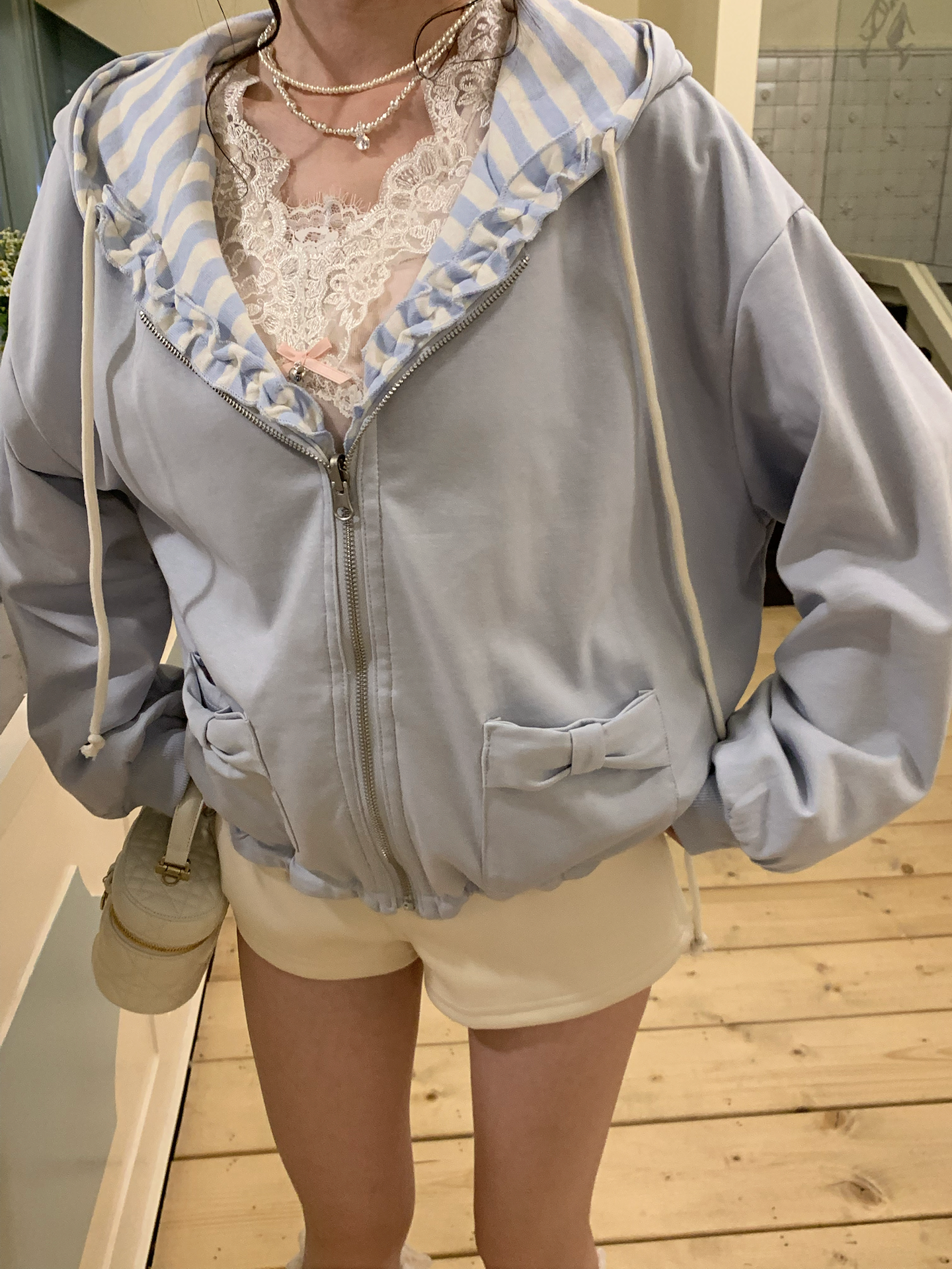image_B8C75DE9-7EEA-4055-8EA9-0FDDEC1746D1_1789591498