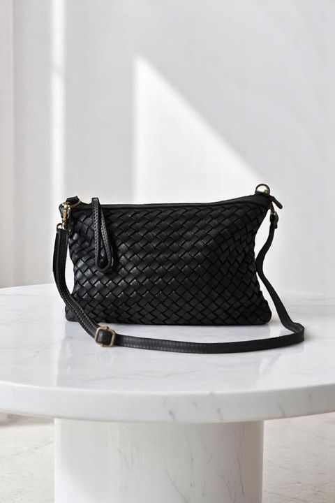 product_a579_black_5-Photoroom