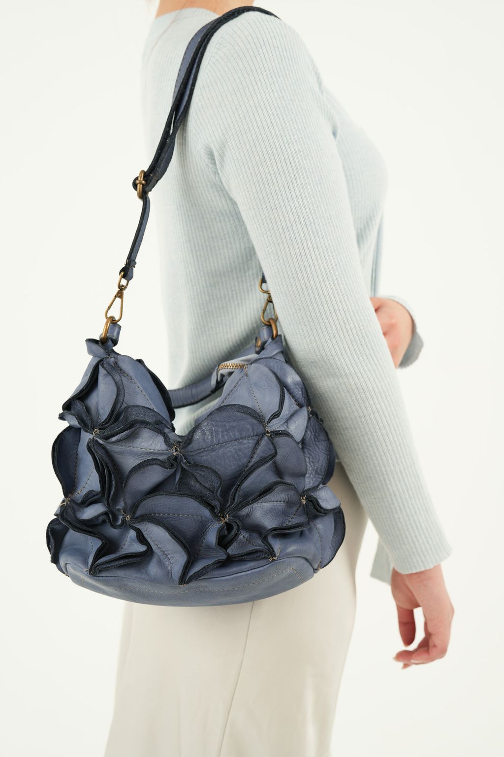product_a554_blue_7