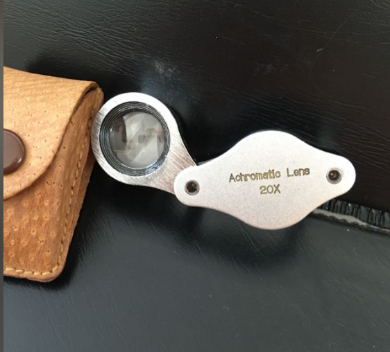 Japan Pocket Achromatic magnifier 20X with cover1.PNG