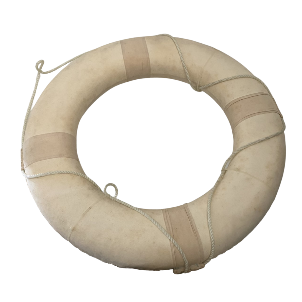 white ring lifebuoy