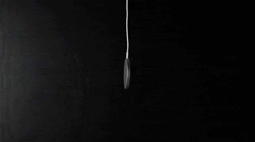 iPhone_16e_Fusion_Magnetic_prd_05 (1)