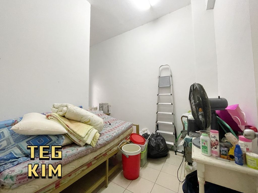 1eabe4ab-c20b-4285-8a20-baa91faa3083