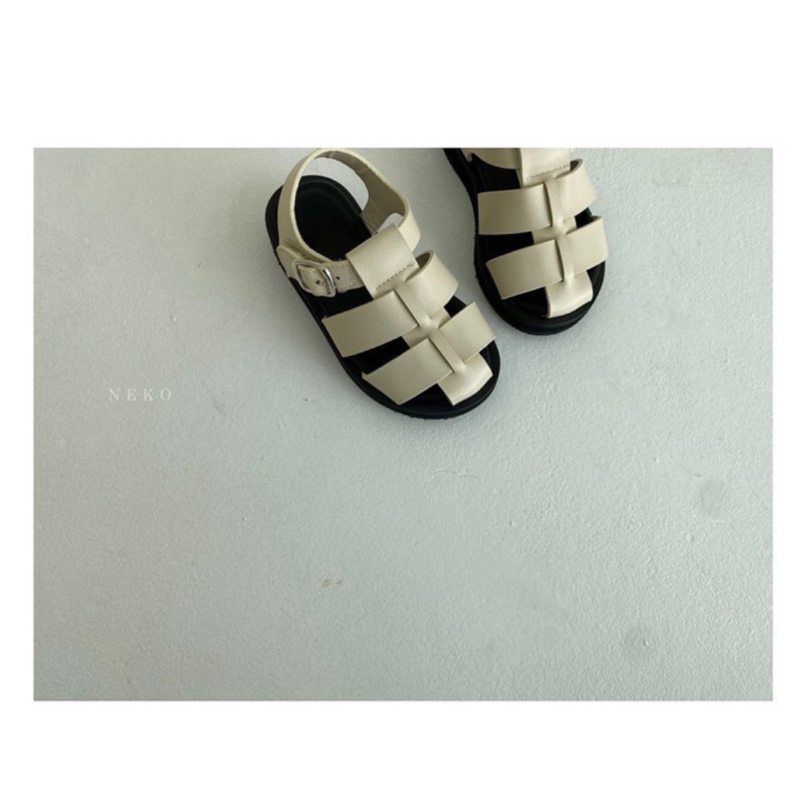 tw-11134207-7qukw-lfwkcgyxsr2916