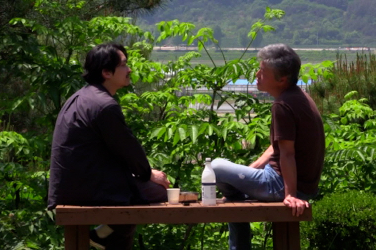 01. Main still_Ha Seongguk, Kwon Haehyo_© Jeonwonsa Film Co. All Rights Reserved