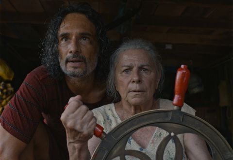THE_BLUE_TRAIL_Still_2┬®Guillermo_Garza_Desvia