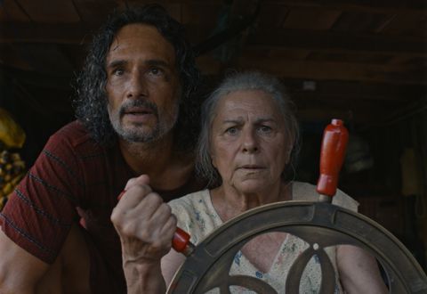 THE_BLUE_TRAIL_Still_2┬®Guillermo_Garza_Desvia