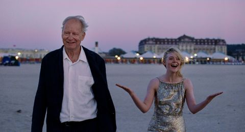 SentimentalValue_02_Stellan-Skarsgård_Elle-Fanning_Photo_Kasper-Tuxen-Andersen