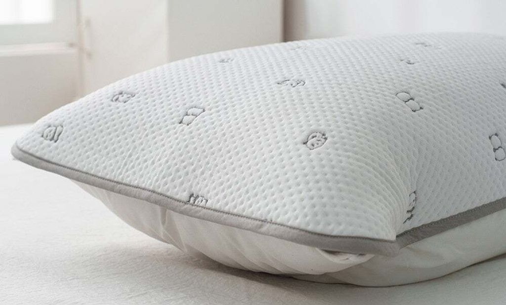 h_68jUd018svchj32i3s8z8ht_doaona