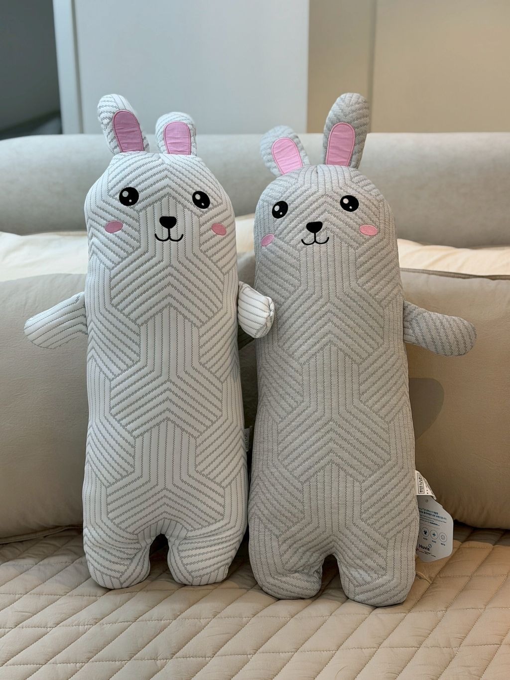 LINE_ALBUM_쿠션_260421_5