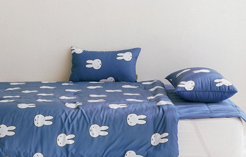 blue (2)
