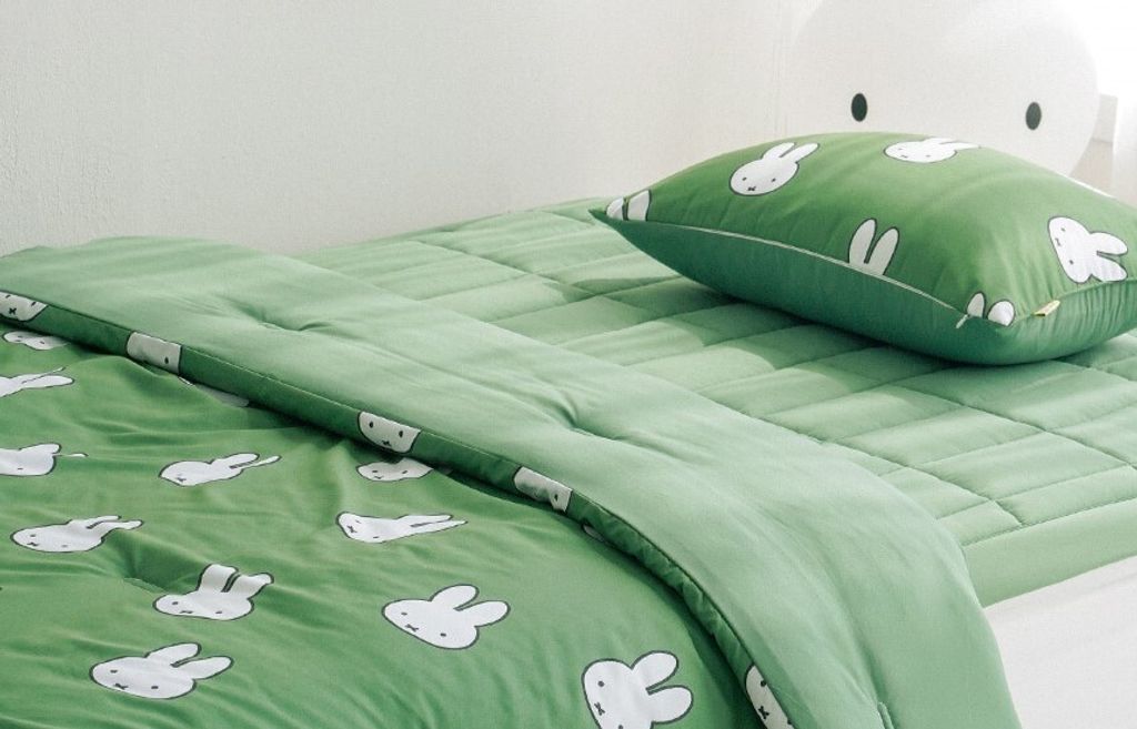 green (3)