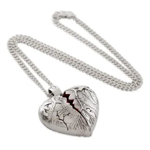 heart-of-steel-necklace-2-2-king-ice-1207621465