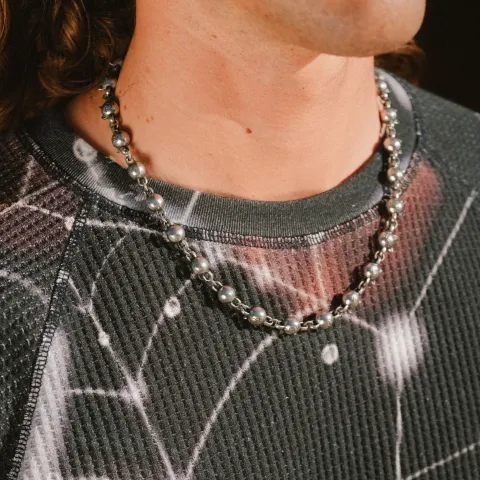 Untitled-1_0039_malesummerlookbookdigital-32