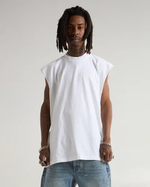 new_muscle_tee_white_001_abdee112-6565-4be8-815f-1fa82a4eb8db