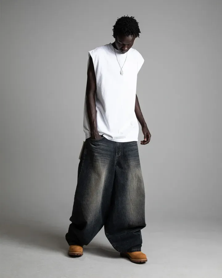 7.5ozGarmentDyeMuscleTee_White_Fullbody001