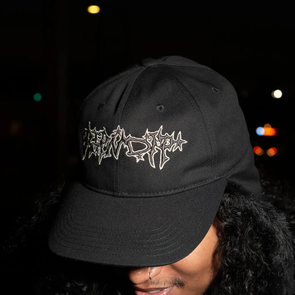 Untitled-1_0004_L1061588_4000x4000