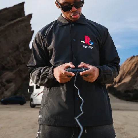 Untitled-1_0010_lookbookpart2uncropped-112_4000x4000