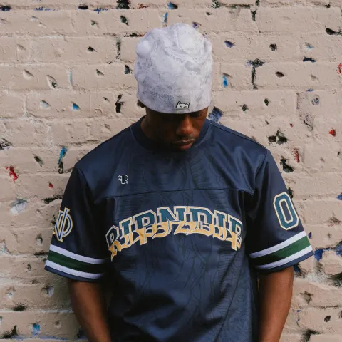 tree-camo-skull-beanie