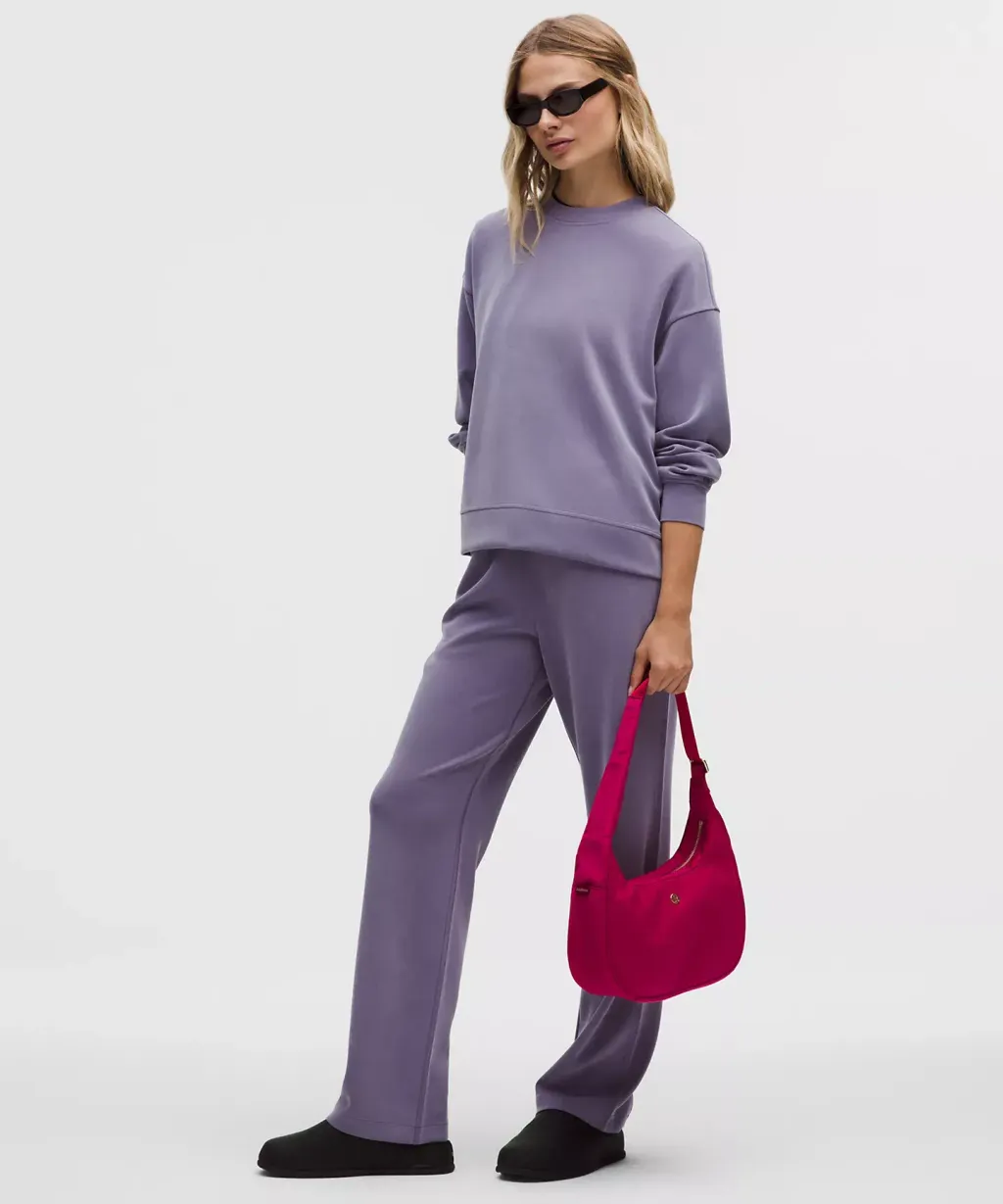 City Essentials Shoulder Bag 4L lululemon 2