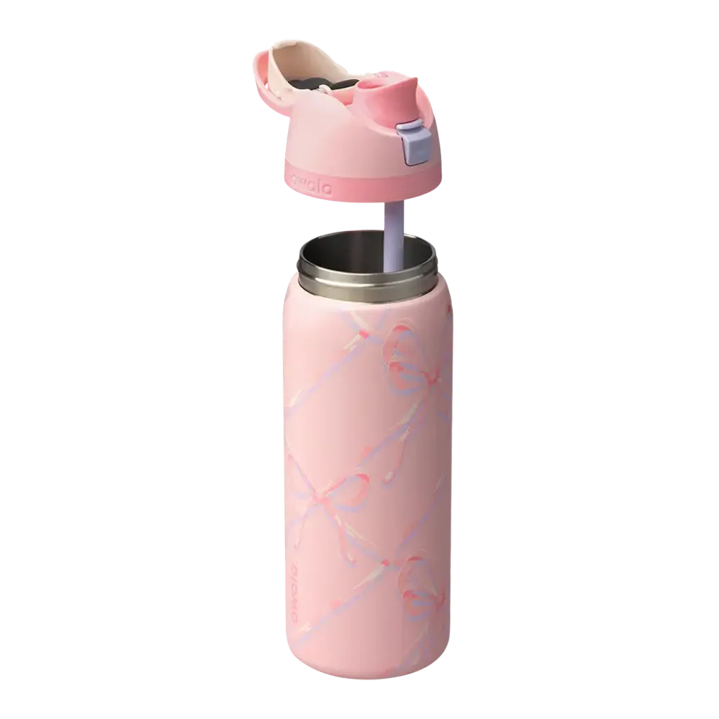 FreeSip® Award winning. Leak-proof. 24 hours cold. 2 5