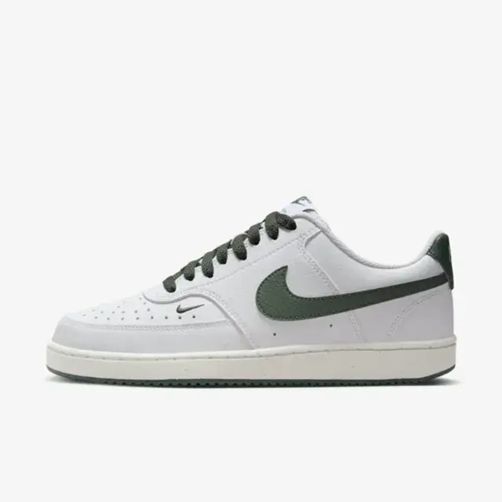 Nike Court Vision Low Sneaker (Women) 