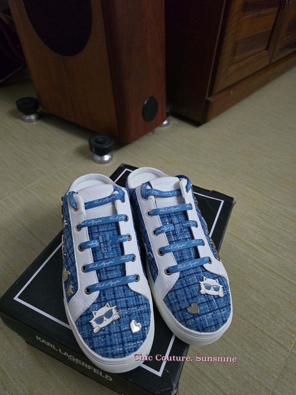 KARL LAGERFELD PARIS Women's Cambria Slide Sneakers 卡爾老佛爺藍調花呢穆勒休閒鞋

2626424_0