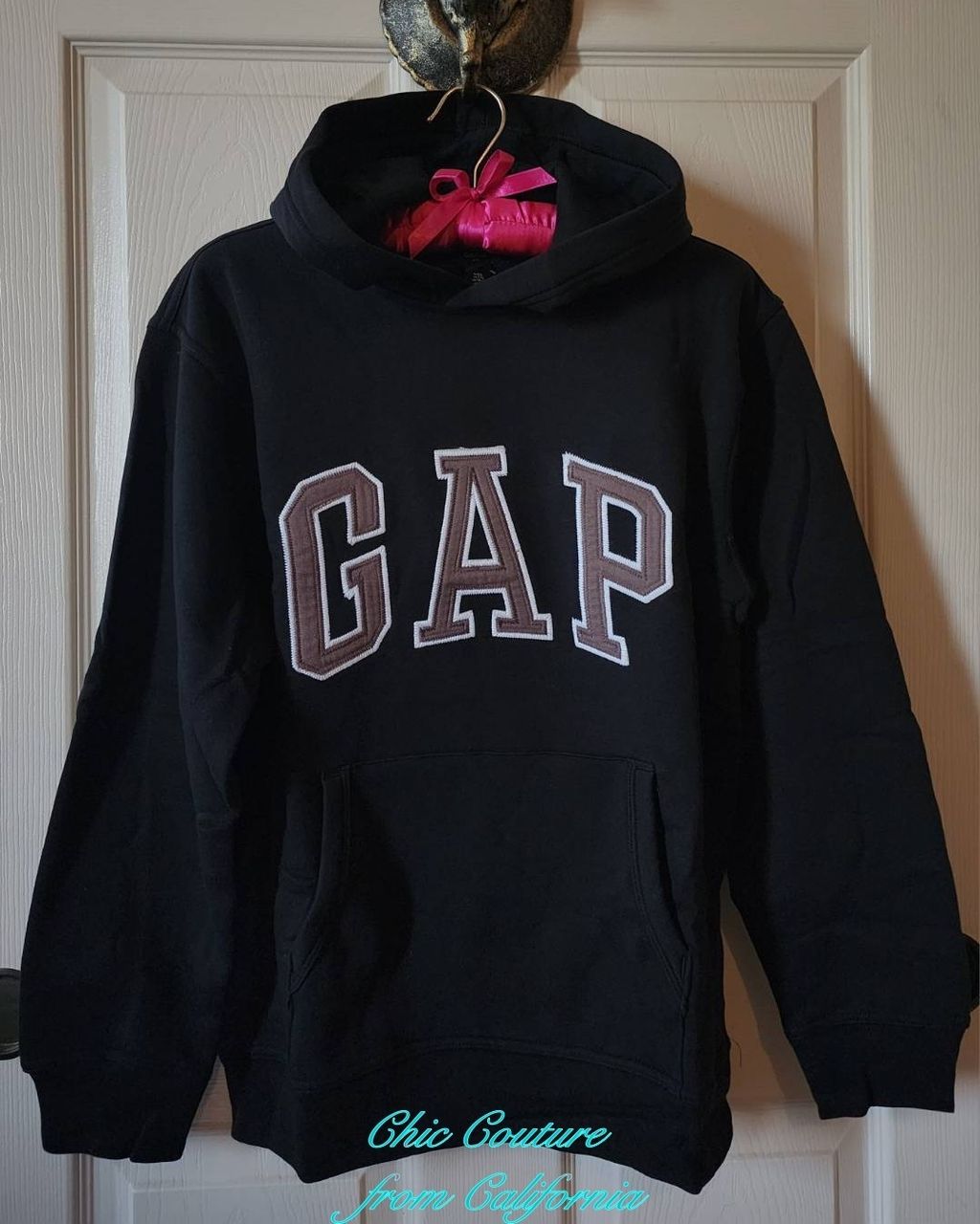 Gap Logo Hoodie black with logo 2