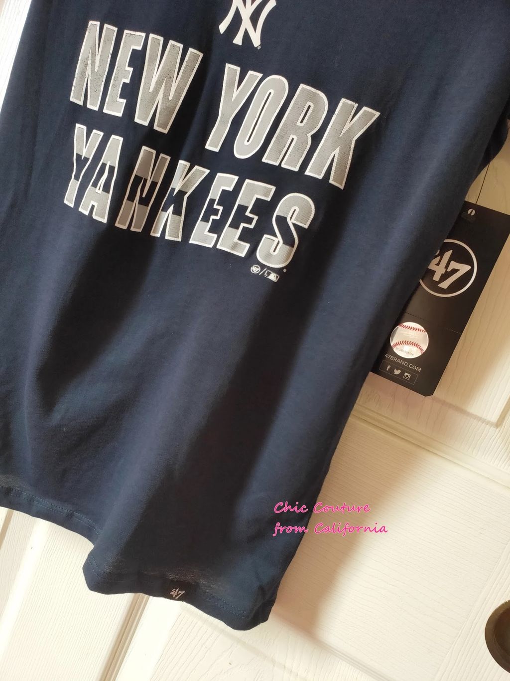 New York Yankees Logo T-Shirt  2